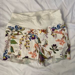 Floral Jean Maternity Shorts — elastic waist band, size 6 or 8